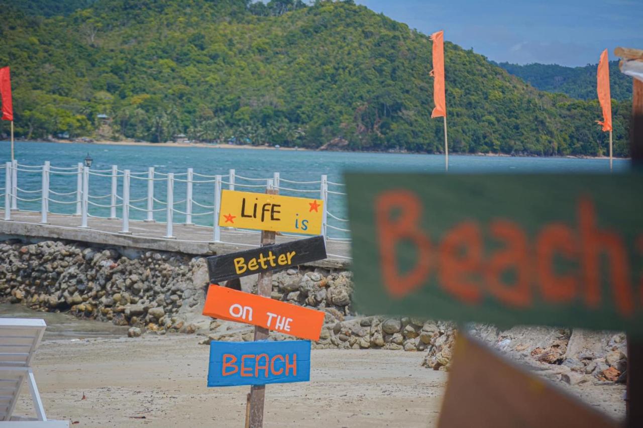 Pangulatan Beach Resort إل نيدو المظهر الخارجي الصورة